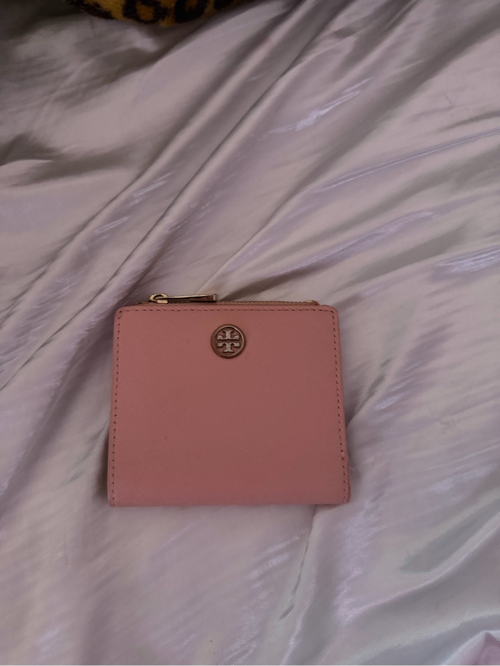 pink tory burch wallet